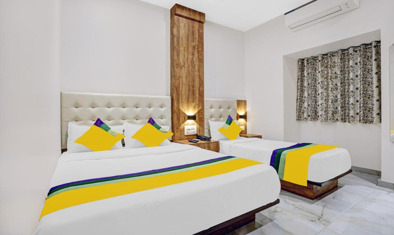 Itsy Hotels Heraa International Мумбай Екстериор снимка